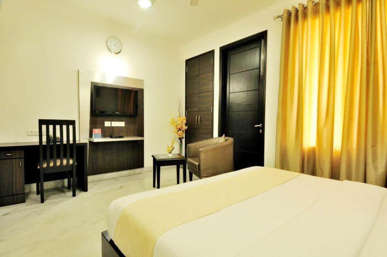 Rr Residency Hotel Delhi  Exterior photo